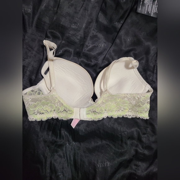 Victoria's Secret Dream Angels Push Up Lace Rhinestone Sparkle Bra - Picture 3 of 4